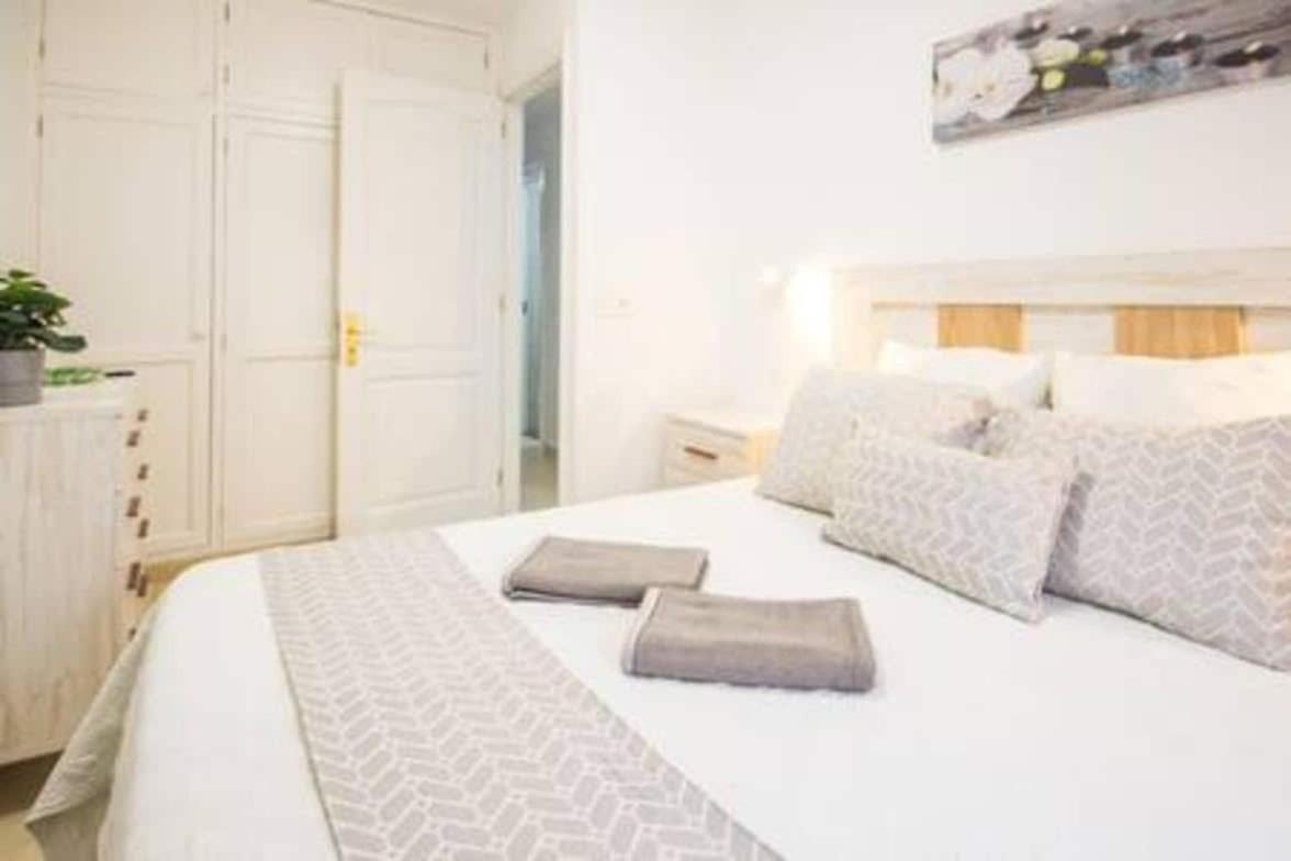 Luna Apartment *